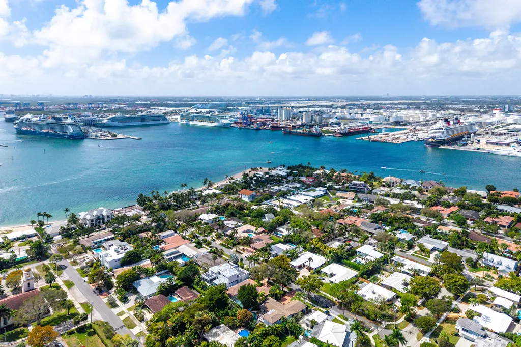 1900 S Ocean Drive Fort Lauderdale FL 33316