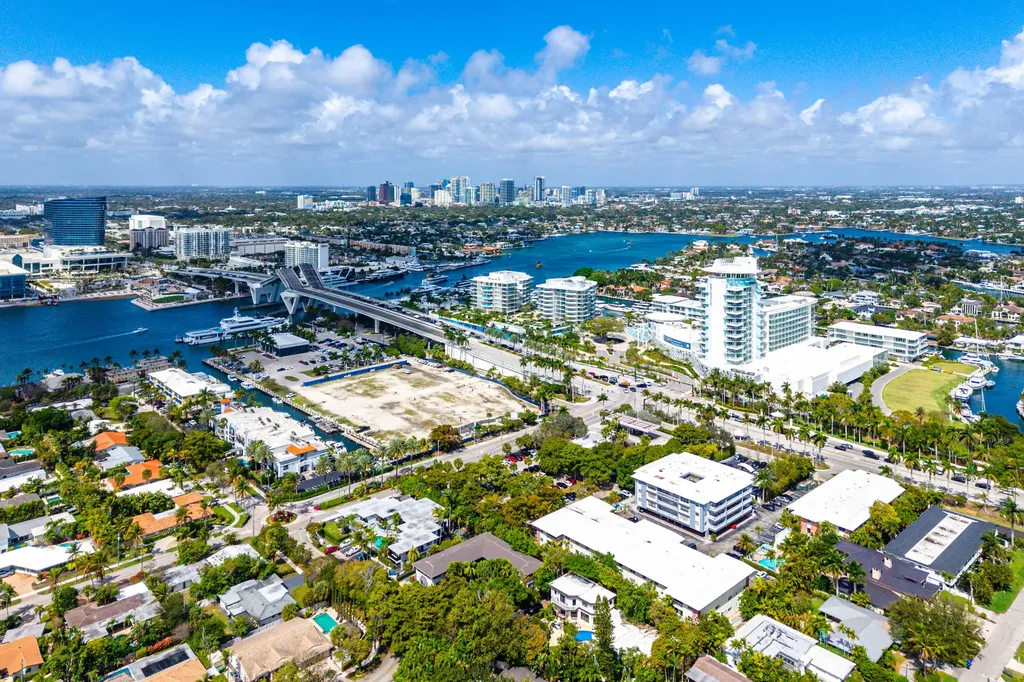 1900 S Ocean Drive Fort Lauderdale FL 33316