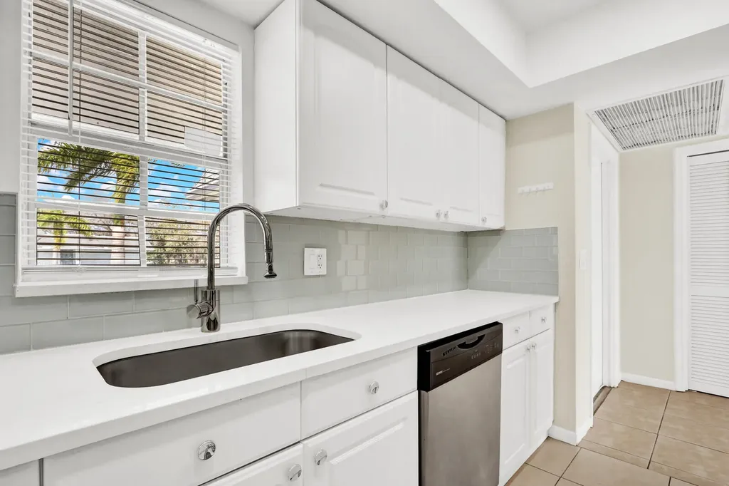 10249 N Military Trail Palm Beach Gardens FL 33410