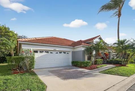 3037 Casa Rio Court Riviera Beach FL 33418