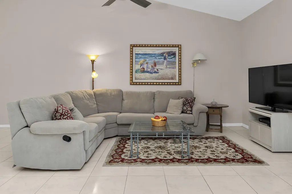 8322 Mooring Circle Boynton Beach FL 33472