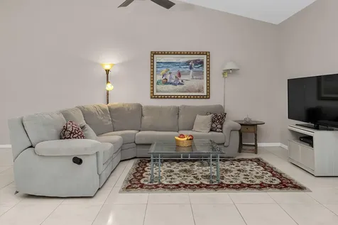 8322 Mooring Circle Boynton Beach FL 33472