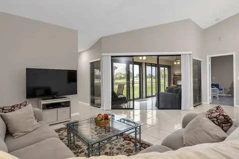 8322 Mooring Circle Boynton Beach FL 33472