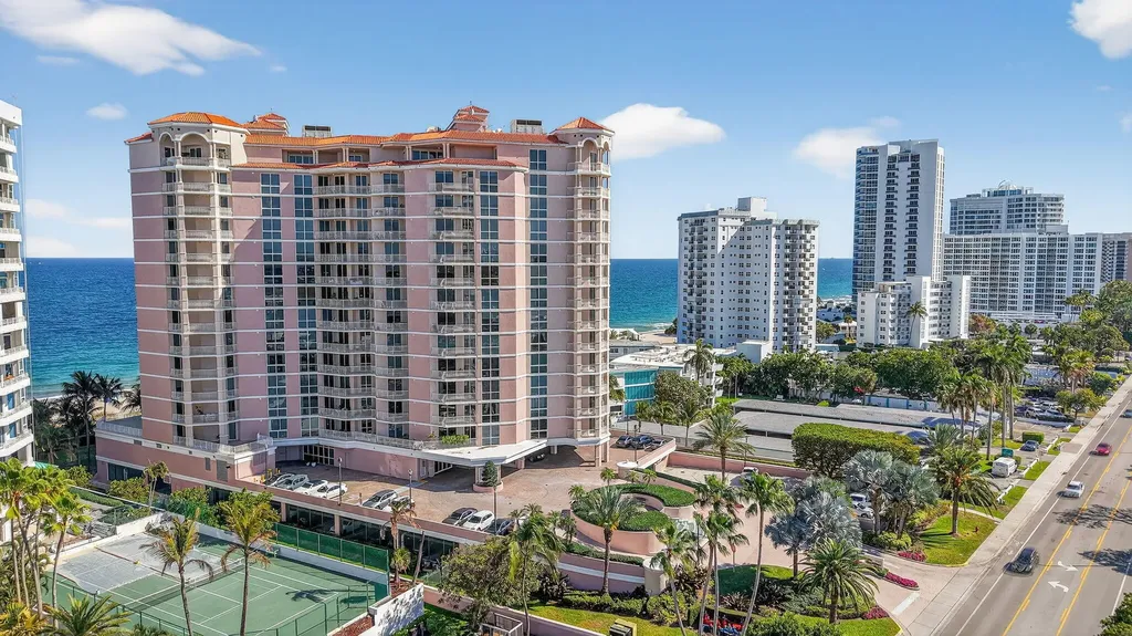 1460 S Ocean Boulevard Lauderdale By The Sea FL 33062