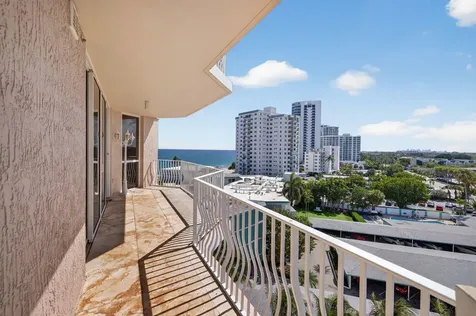 1460 S Ocean Boulevard Lauderdale By The Sea FL 33062