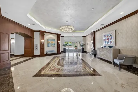 1460 S Ocean Boulevard Lauderdale By The Sea FL 33062