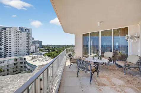 1460 S Ocean Boulevard Lauderdale By The Sea FL 33062