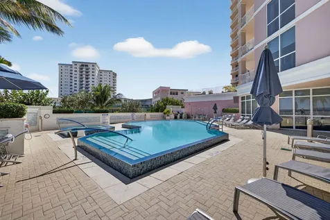 1460 S Ocean Boulevard Lauderdale By The Sea FL 33062