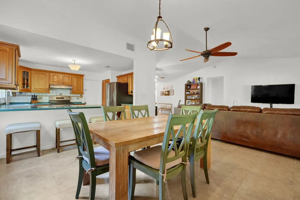 1393 SW 151st Way Sunrise FL 33326