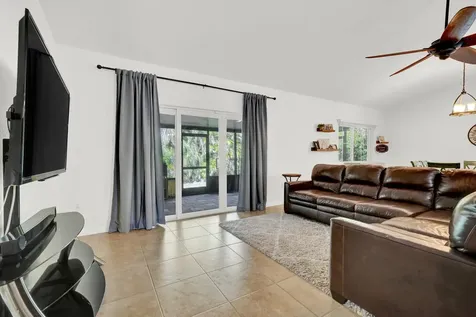 1393 SW 151st Way Sunrise FL 33326