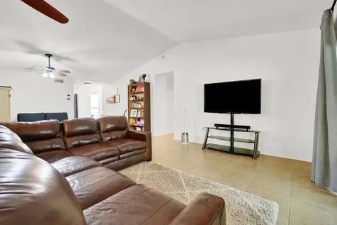 1393 SW 151st Way Sunrise FL 33326