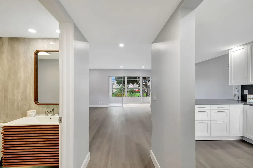 702 Lori Drive Palm Springs FL 33461