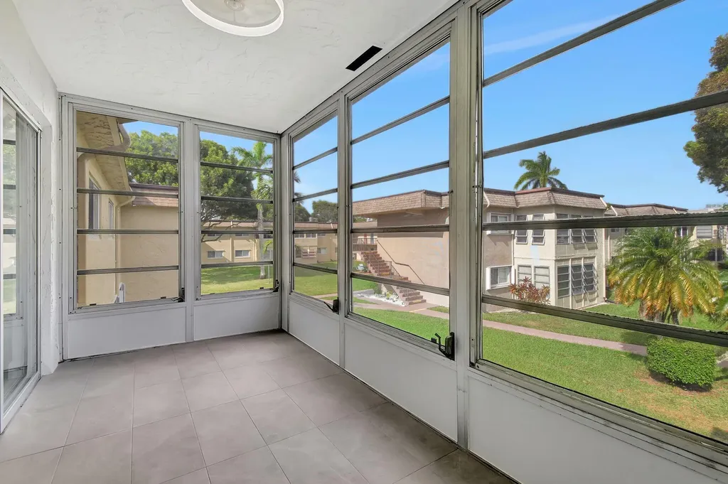 702 Lori Drive Palm Springs FL 33461