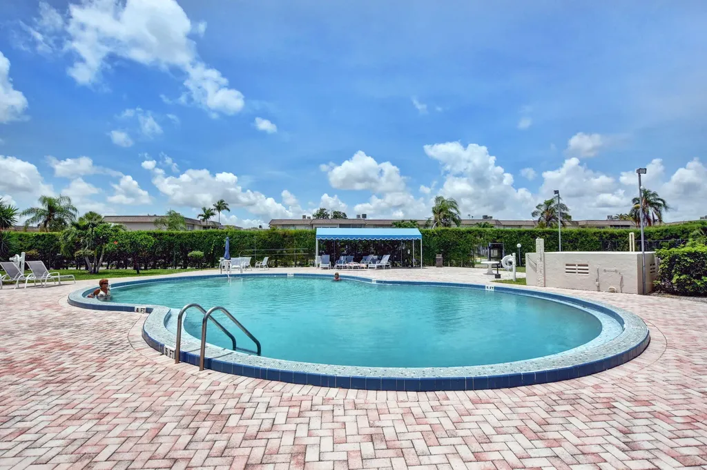 702 Lori Drive Palm Springs FL 33461