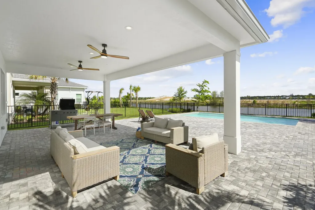12554 Nautilus Circle Palm Beach Gardens FL 33412