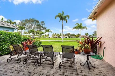 10675 La Strada West Palm Beach FL 33412