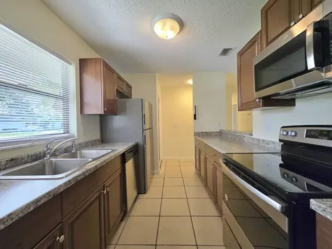 2197 SE Genoa Street Port St Lucie FL 34952