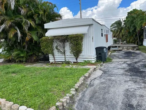 2631 SW 54th Street Fort Lauderdale FL 33312