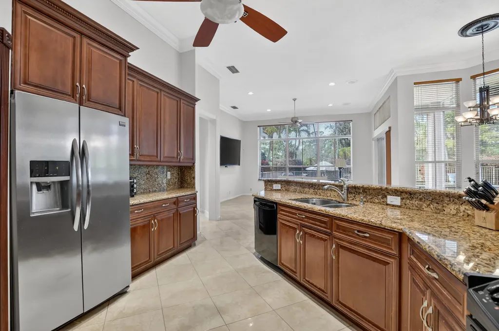 893 Forest Glen Lane Wellington FL 33414