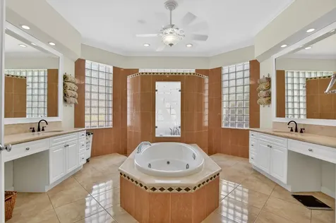 893 Forest Glen Lane Wellington FL 33414