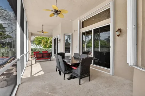 893 Forest Glen Lane Wellington FL 33414