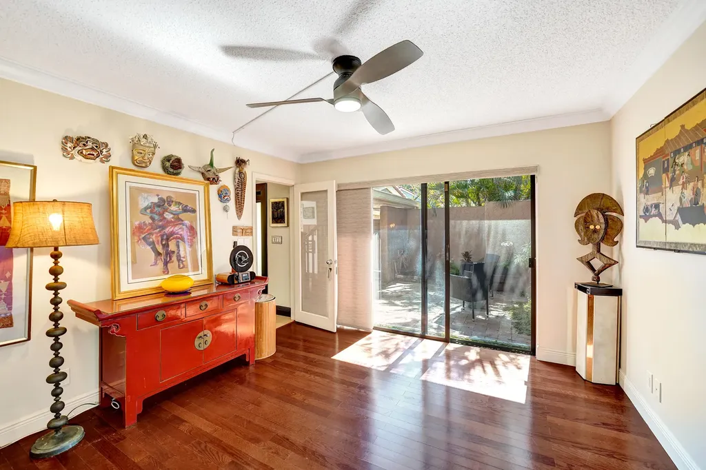 403 Dunwoody Lane Hollywood FL 33021