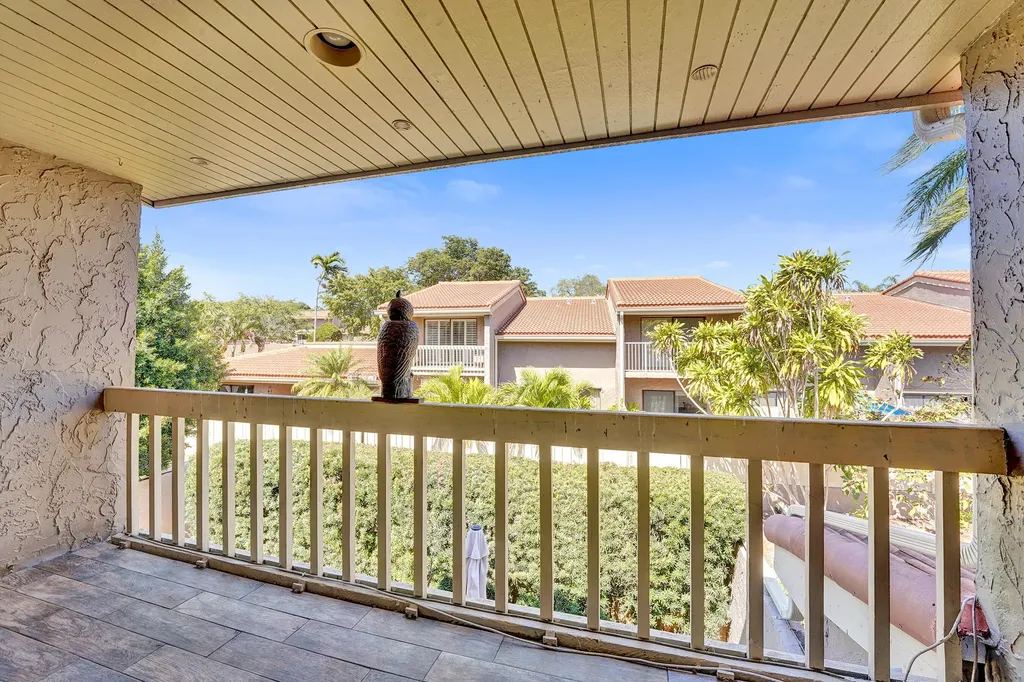 403 Dunwoody Lane Hollywood FL 33021