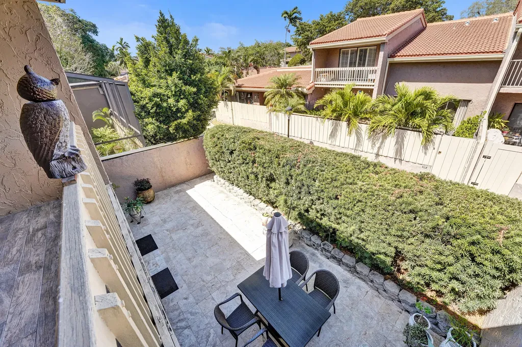 403 Dunwoody Lane Hollywood FL 33021