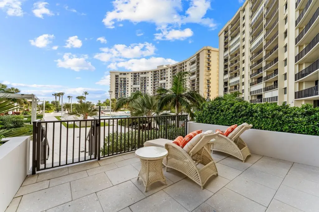 200 Ocean Trail Way Jupiter FL 33477