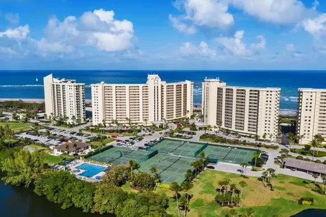 200 Ocean Trail Way Jupiter FL 33477