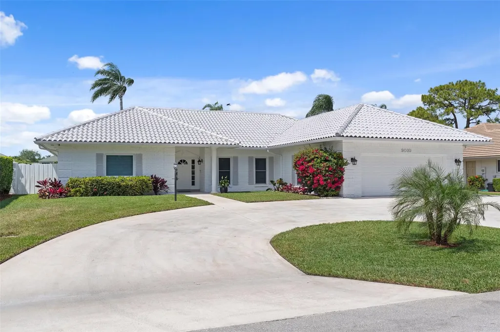 9010 Gardens Glen Circle Palm Beach Gardens FL 33418