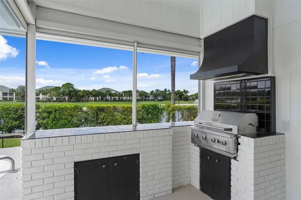 9010 Gardens Glen Circle Palm Beach Gardens FL 33418