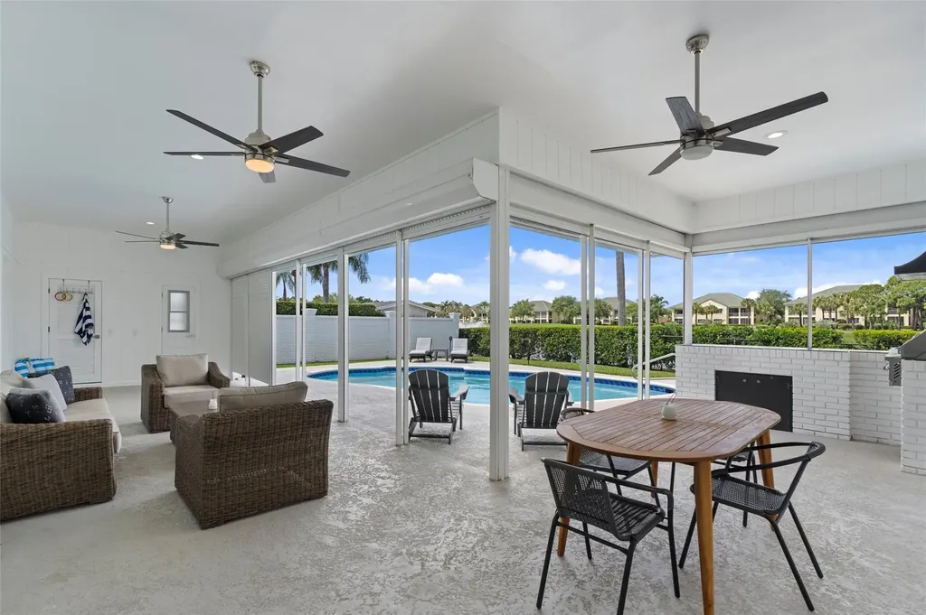 9010 Gardens Glen Circle Palm Beach Gardens FL 33418