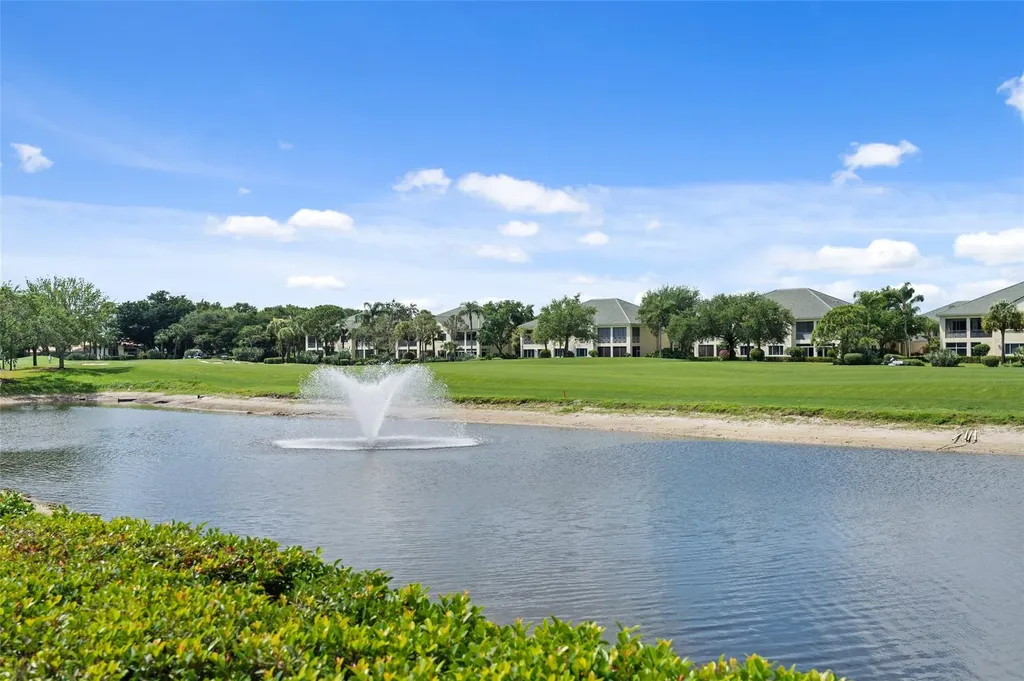 9010 Gardens Glen Circle Palm Beach Gardens FL 33418