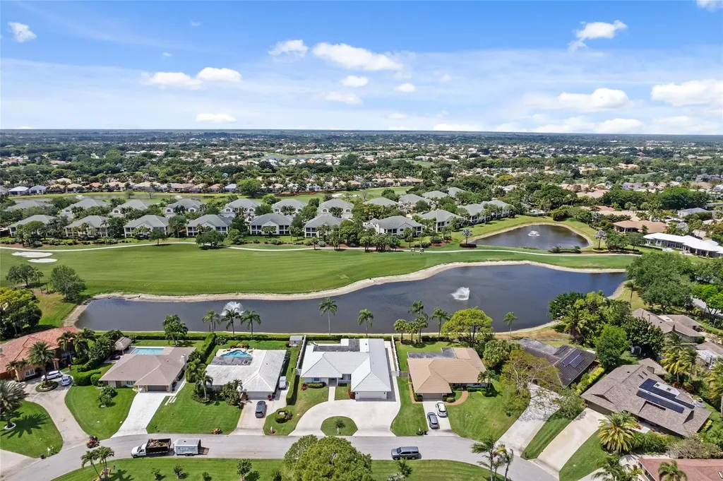 9010 Gardens Glen Circle Palm Beach Gardens FL 33418