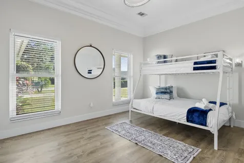 9010 Gardens Glen Circle Palm Beach Gardens FL 33418