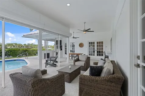 9010 Gardens Glen Circle Palm Beach Gardens FL 33418