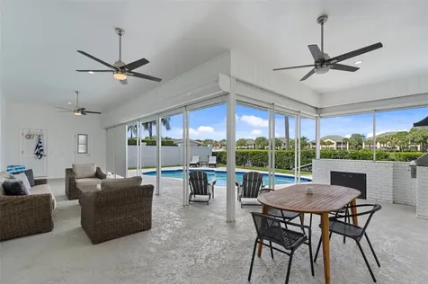 9010 Gardens Glen Circle Palm Beach Gardens FL 33418