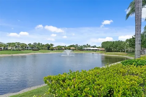 9010 Gardens Glen Circle Palm Beach Gardens FL 33418