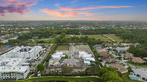 16725 Mosaic Place Delray Beach FL 33446