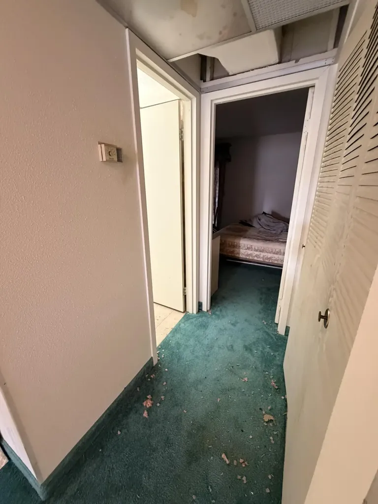 43 Valencia B Delray Beach FL 33446