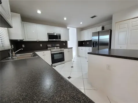 2281 SW 164th Avenue Miramar FL 33027