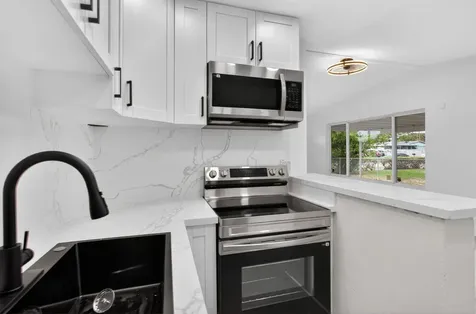 1770 NW 26th Avenue Fort Lauderdale FL 33311