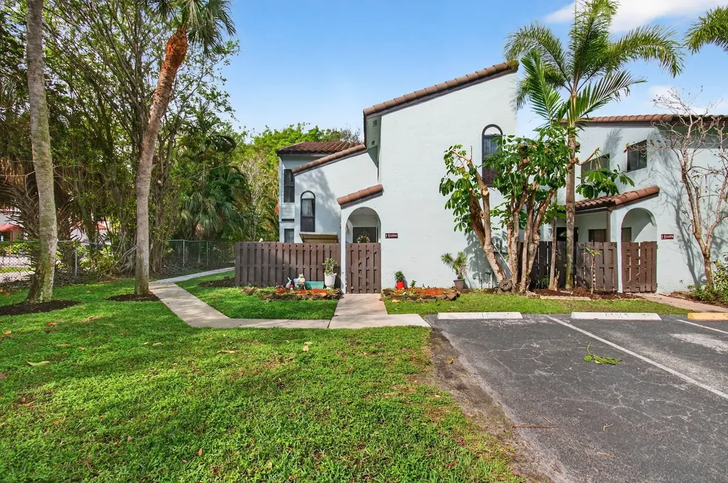 22380 Pineapple Walk Drive Boca Raton FL 33433
