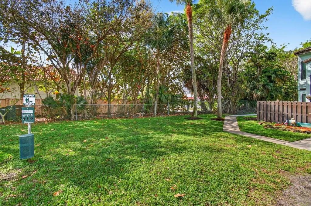 22380 Pineapple Walk Drive Boca Raton FL 33433