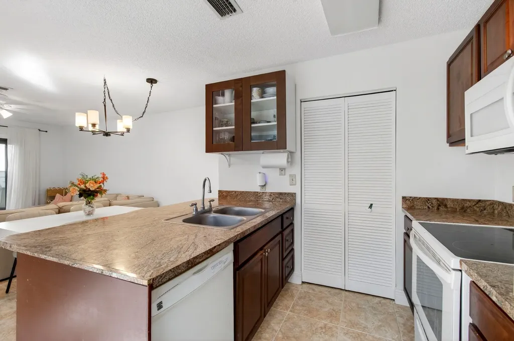 22380 Pineapple Walk Drive Boca Raton FL 33433