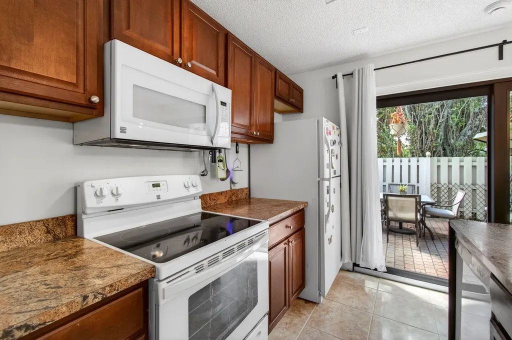 22380 Pineapple Walk Drive Boca Raton FL 33433