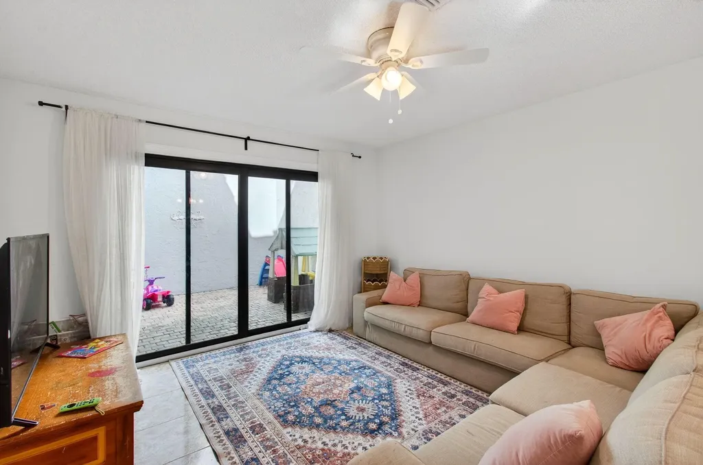 22380 Pineapple Walk Drive Boca Raton FL 33433