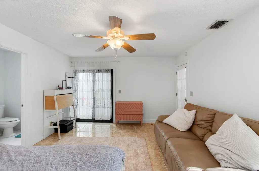 22380 Pineapple Walk Drive Boca Raton FL 33433