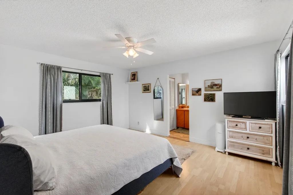 22380 Pineapple Walk Drive Boca Raton FL 33433